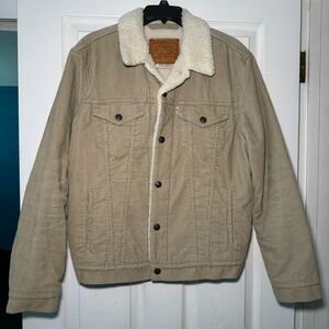 Levi’s Beige Corduroy Sherpa Trucker Jacket marked as a Men’s Medium